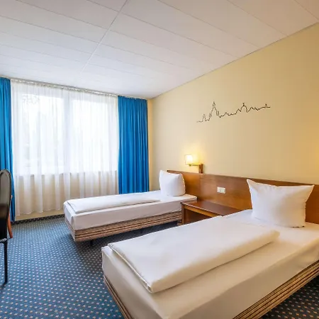 Quick Dresden West 3* Kesselsdorf