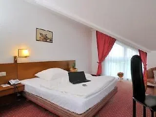 Quick Dresden 24h Self Check-in 3*