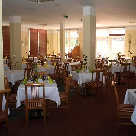 Quick Dresden West 3* Kesselsdorf