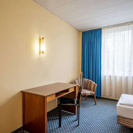 Quick Dresden West Hotell
