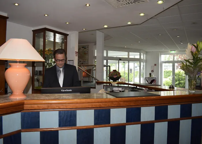 Quick Dresden West מלון