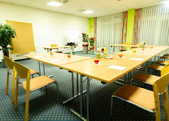 Quick Dresden West מלון