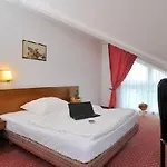 Quick Hotel Dresden 24H 3*