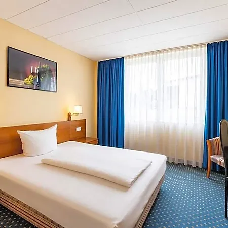 Quick Dresden 24h Self Check-in 3* Kesselsdorf