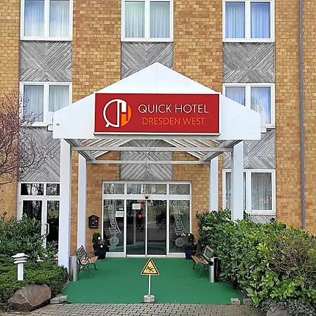 Quick Dresden 24h Self Check-in Hotel 3*